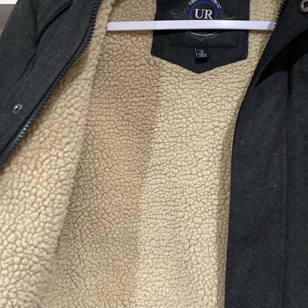 Boys jacket - Picture 3 of 5